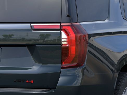 New 2026 GMC Yukon AT4 w/ AT4 Premium Plus Package AWD/4WD image 35