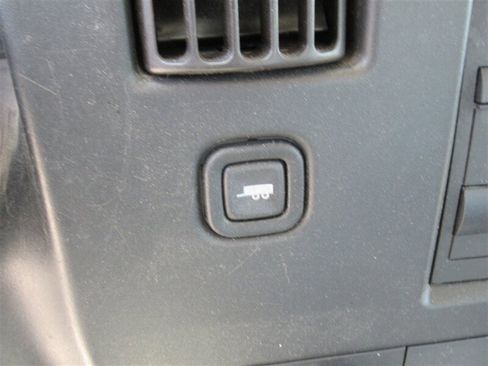 Used 2022 GMC Savana 2500 w/ Driver Convenience Package image 23