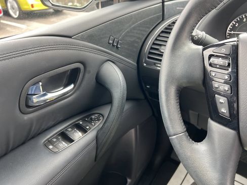 Used 2024 Nissan Armada SL w/ Midnight Edition Package RWD image 22