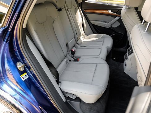 Used 2022 Audi Q5 2.0T Prestige w/ Prestige Package image 47