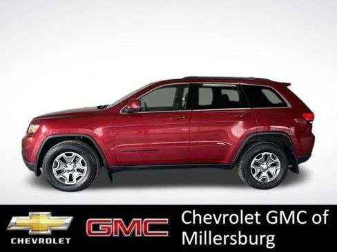 Used 2014 Jeep Grand Cherokee Laredo w/ 18" Wheel & 8.4" Radio Group AWD/4WD image 6