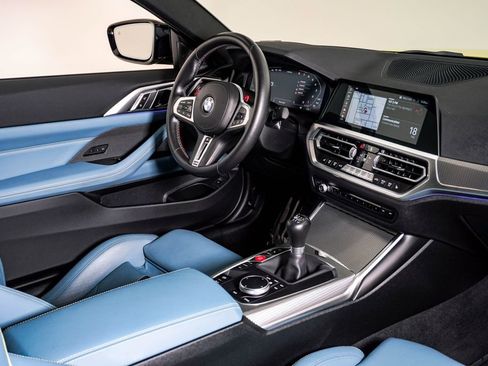 Used 2021 BMW M4 Coupe w/ Executive Package RWD image 15