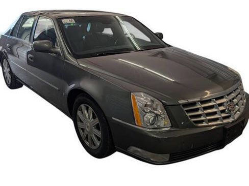 Used 2007 Cadillac DTS Luxury II FWD image 8