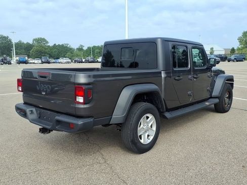 Used 2020 Jeep Gladiator Sport w/ Quick Order Package 24S AWD/4WD image 4
