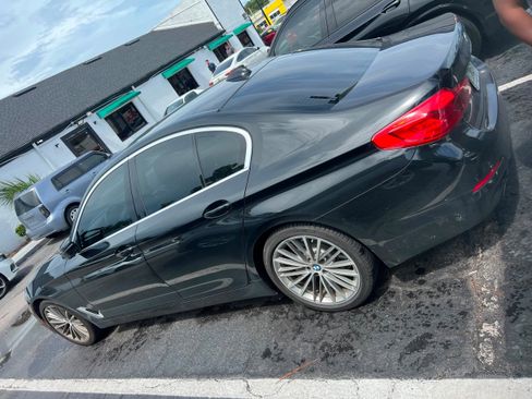 Used 2019 BMW 530i w/ Convenience Package RWD image 7