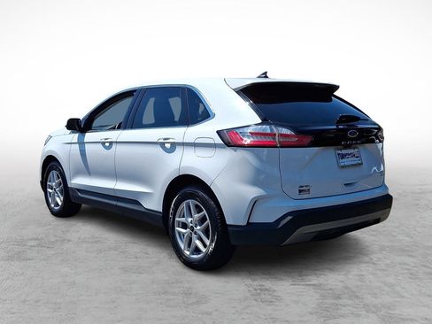 Used 2024 Ford Edge SEL AWD/4WD image 3