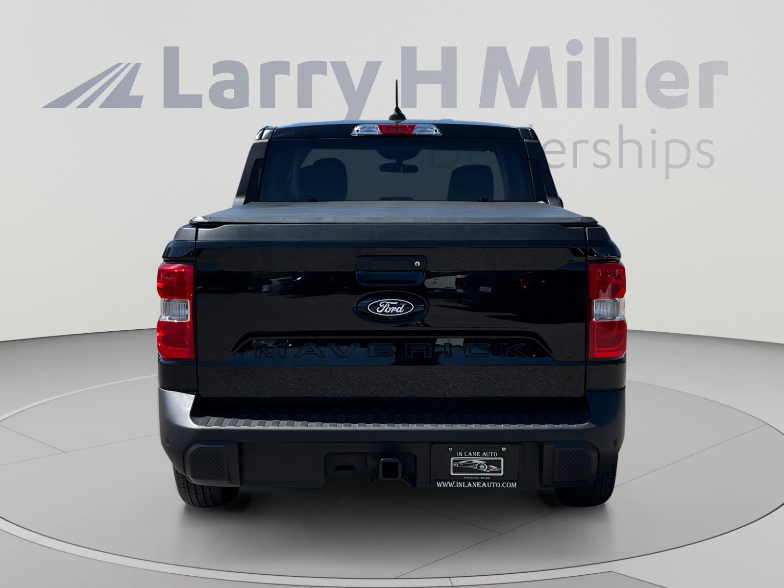Used 2025 Ford Maverick XLT FWD image 4