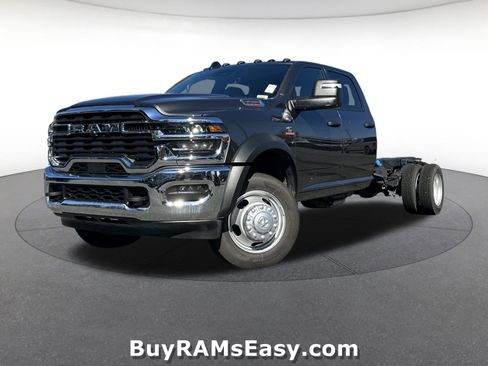 New 2026 RAM 4500 Tradesman w/ Chrome Appearance Group image 1