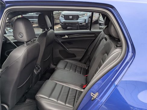 Used 2016 Volkswagen Golf R 4-Door image 13