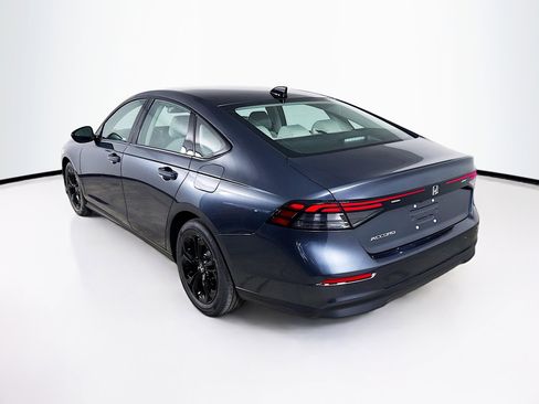 Certified 2025 Honda Accord SE image 29