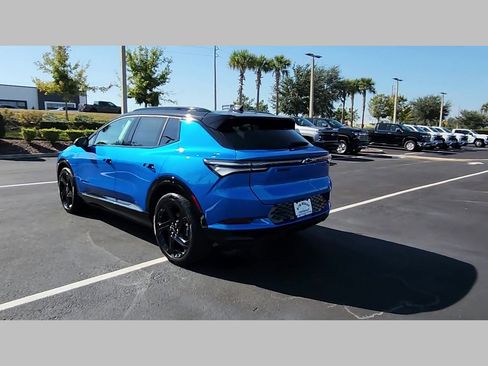 New 2026 Chevrolet Equinox EV RS image 21