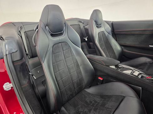 Used 2022 Ferrari Portofino M RWD image 27