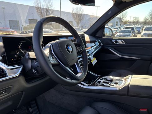 Used 2026 BMW X5 xDrive40i image 16