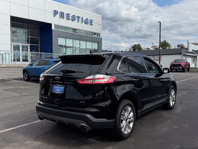 Used 2023 Ford Edge Titanium w/ Cargo Accessory Package AWD/4WD image 3