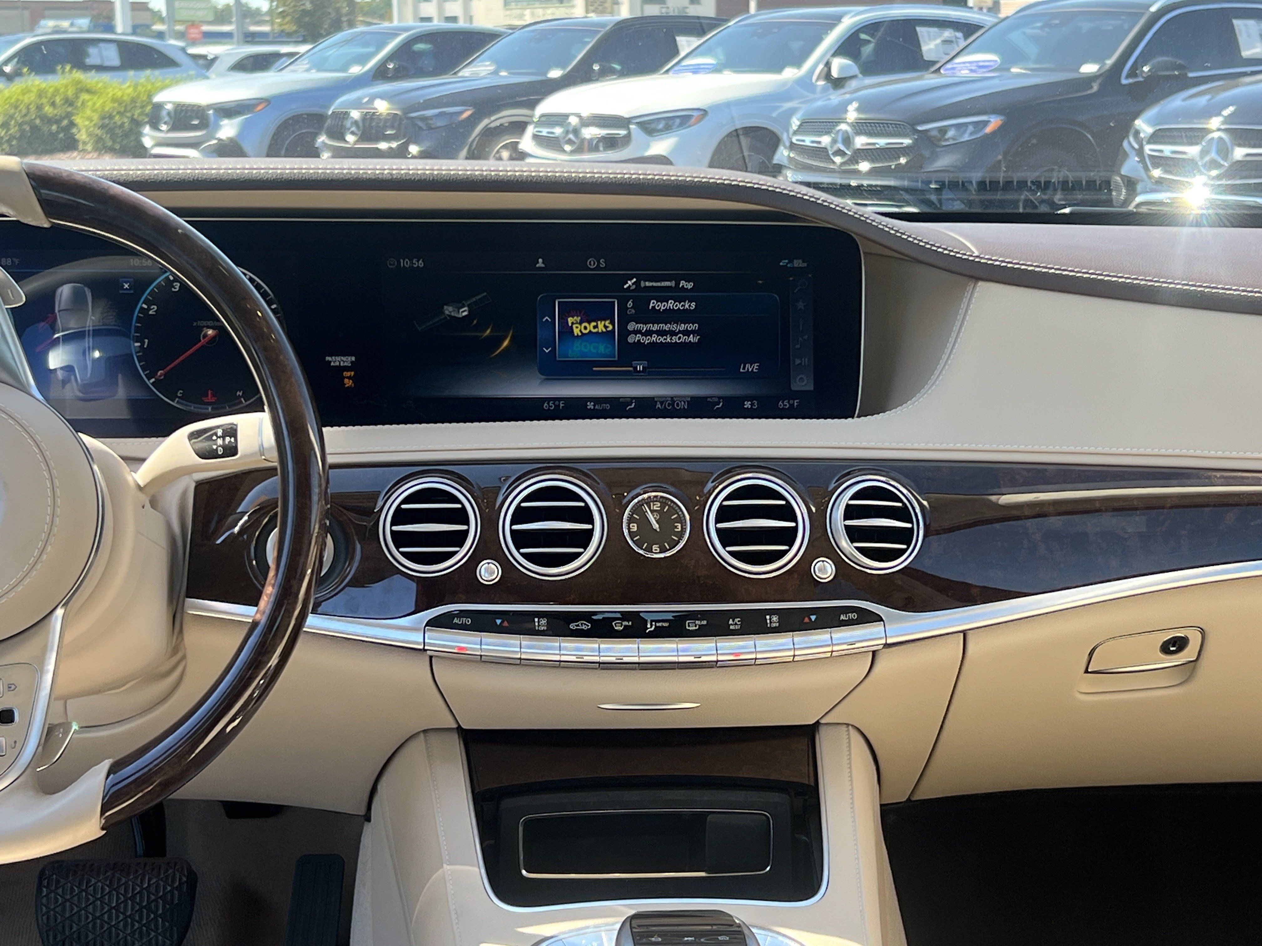 Used 2019 Mercedes-Benz S 450 4MATIC Sedan image 31