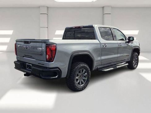 New 2026 GMC Sierra 1500 AT4X w/ LPO, Black Badging Package AWD/4WD image 5