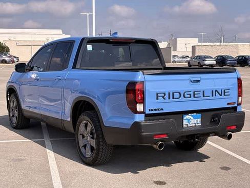 Used 2024 Honda Ridgeline TrailSport image 4