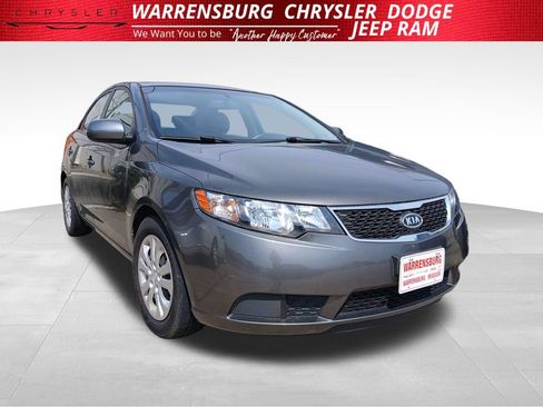 Used 2013 Kia Forte EX w/ Fuel Economy Pkg FWD image 1