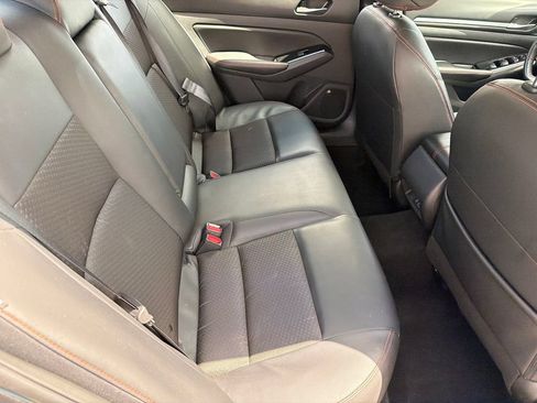 Used 2025 Nissan Altima 2.5 SR FWD image 15