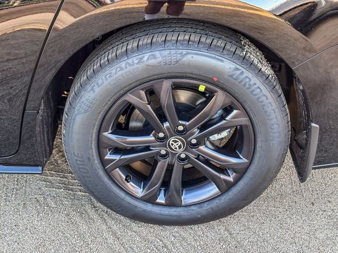New 2026 Toyota Sienna XSE AWD/4WD image 12