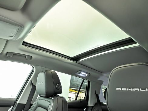 New 2026 GMC Terrain Denali w/ LPO, Floor Liner Package AWD/4WD image 10