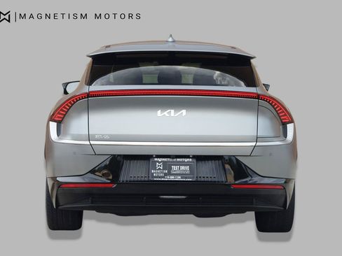 Used 2022 Kia EV6 GT-Line w/ First Edition Package AWD/4WD image 8