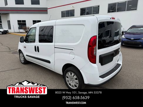 Used 2021 RAM ProMaster City Tradesman SLT w/ Window Group 05 FWD image 3