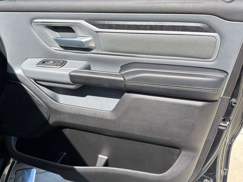 Used 2022 RAM 1500 Big Horn AWD/4WD image 23