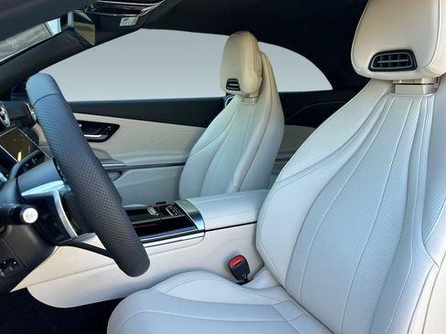 New 2026 Mercedes-Benz CLE 450 4MATIC Cabriolet image 4