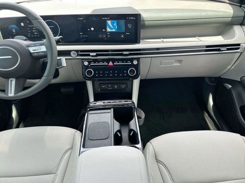 New 2026 Hyundai Tucson Limited image 20