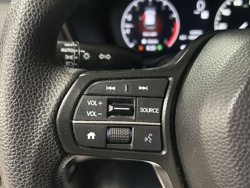 Used 2023 Honda CR-V EX image 18