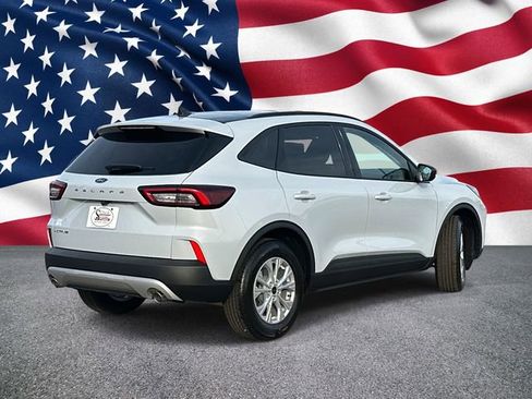 New 2026 Ford Escape Active image 7