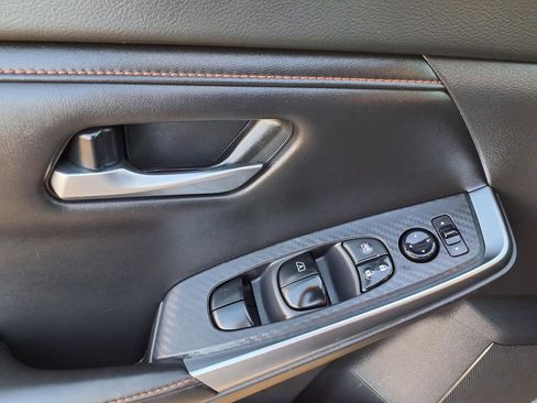 Used 2021 Nissan Sentra SR image 18