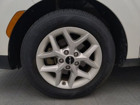 Used 2022 Kia Soul LX w/ Technology Package FWD image 31