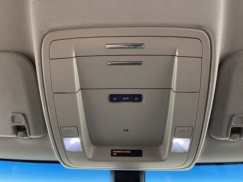 Used 2019 Chevrolet Tahoe LS AWD/4WD image 33