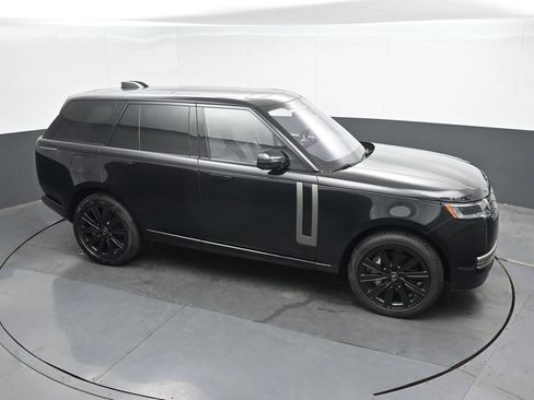 Used 2023 Land Rover Range Rover SE AWD/4WD image 37