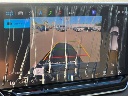 New 2025 Volkswagen Tiguan SE image 23