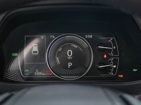 Used 2024 Lexus UX 250h F Sport image 23