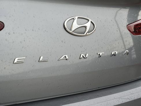 Used 2019 Hyundai Elantra Value Edition w/ Cargo Package FWD image 19