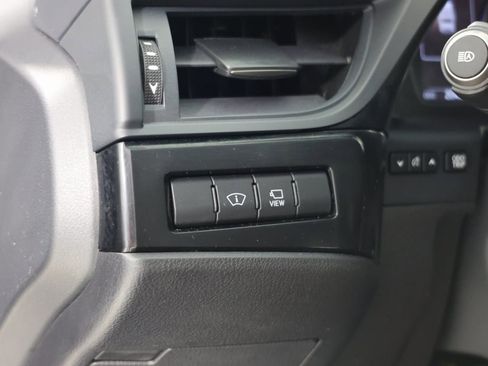 Used 2024 Lexus ES 350 Ultra Luxury w/ Accessory Package (Z2) image 23