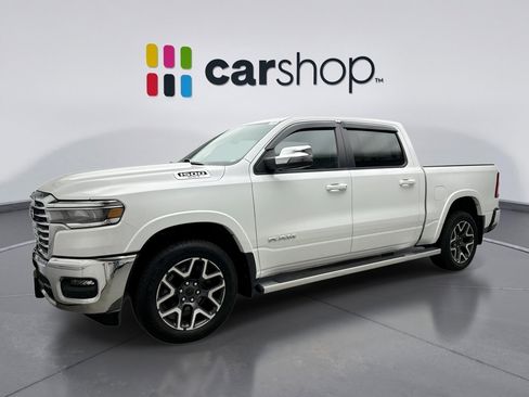 Used 2025 RAM 1500 Laramie AWD/4WD image 1