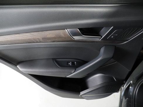 Used 2019 Audi Q5 Premium Plus w/ Premium Plus Package image 51