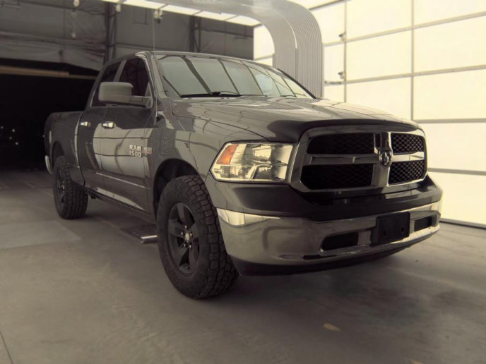 Used 2014 RAM 1500 Classic SLT AWD/4WD image 3