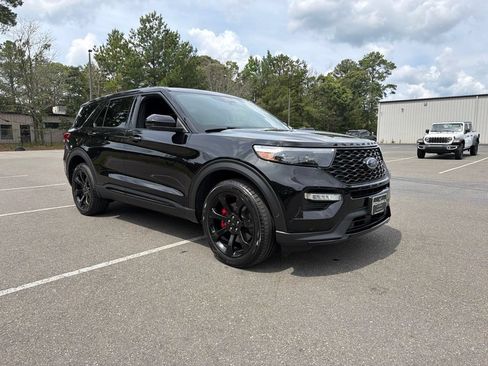 Used 2022 Ford Explorer ST w/ Equipment Group 401A AWD/4WD image 6
