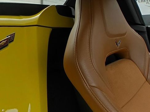 Used 2019 Chevrolet Corvette Grand Sport RWD image 11