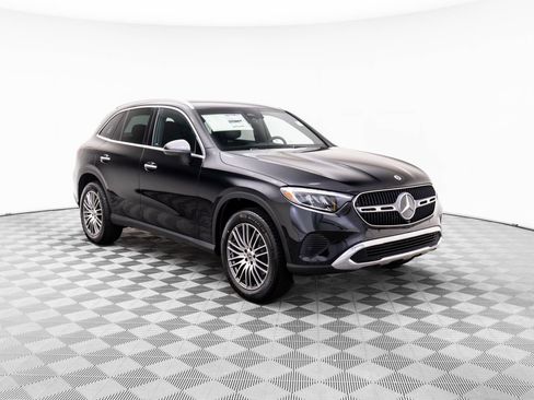 New 2025 Mercedes-Benz GLC 300 4MATIC image 7