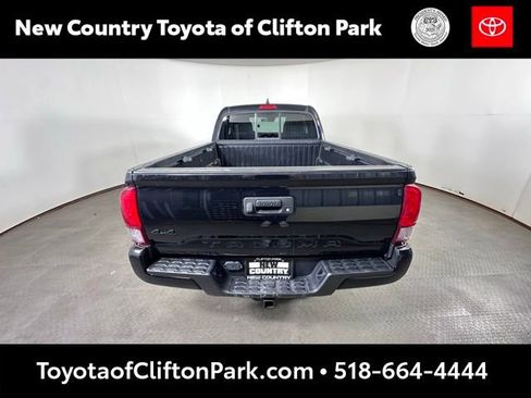 Used 2020 Toyota Tacoma SR w/ SX Package image 4
