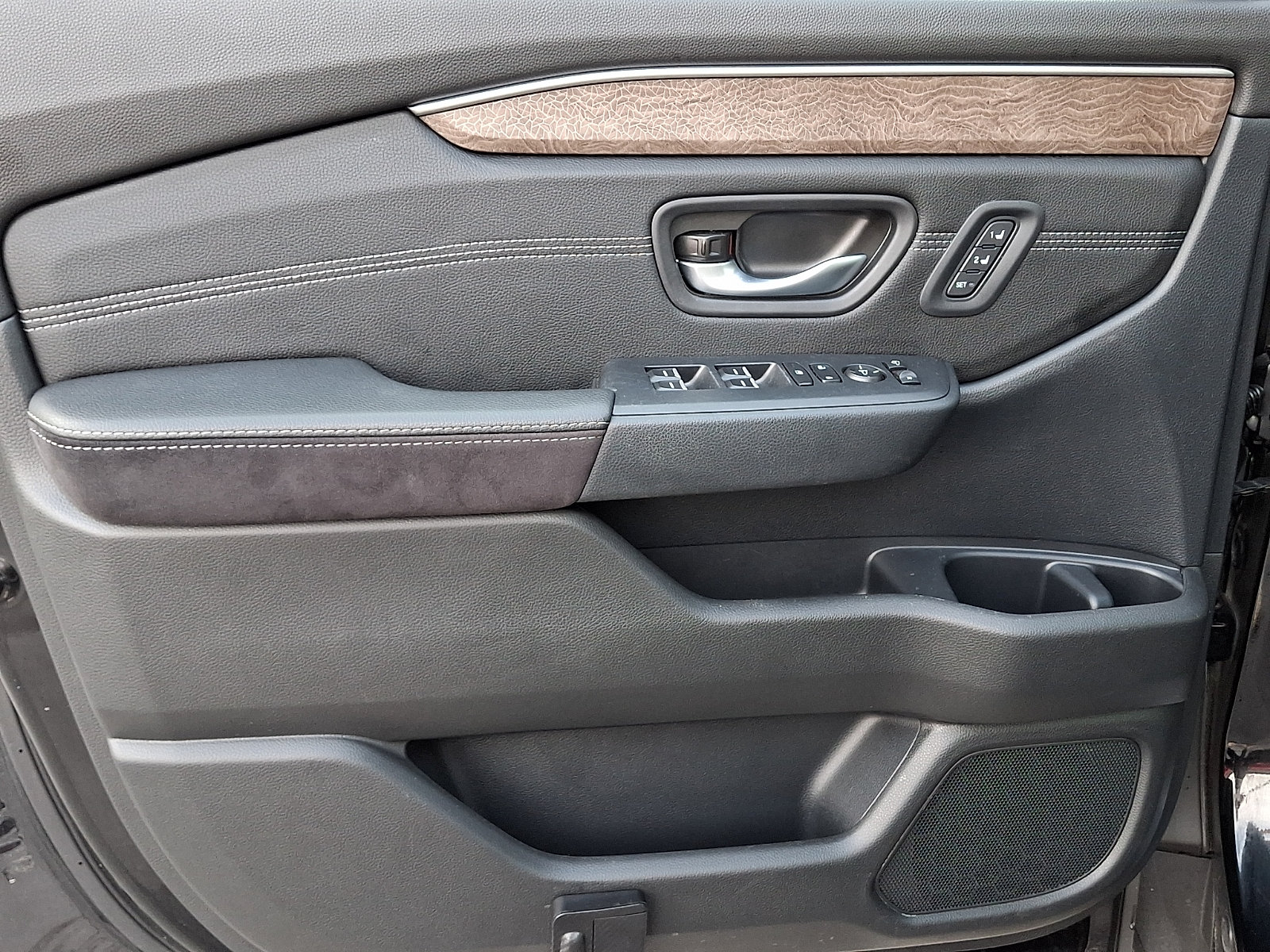 Used 2026 Honda Pilot Elite image 14