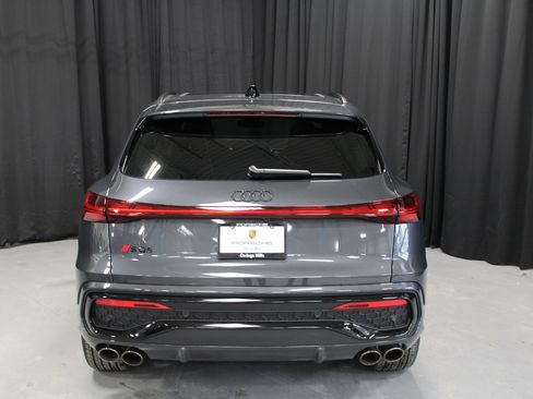 Used 2025 Audi SQ5 Prestige image 2