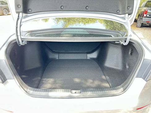 New 2026 Honda Accord LX image 9